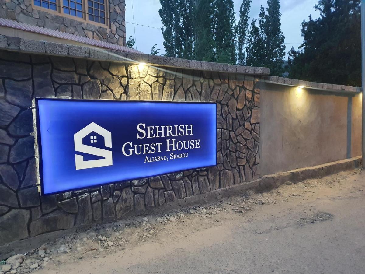 Sehrish Guest House Skardu Zewnętrze zdjęcie